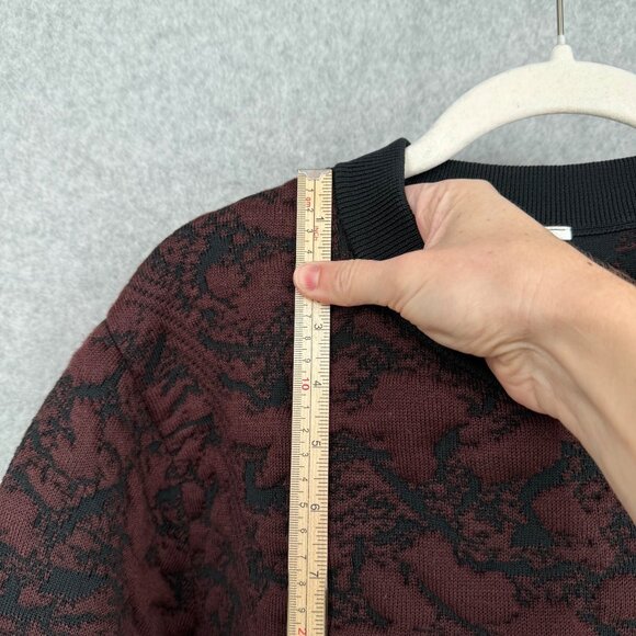 Lululemon Jacquard Multi-Texture Crew Neck Sweater Size 14 Red Merlot Black Wool - Picture 9 of 11